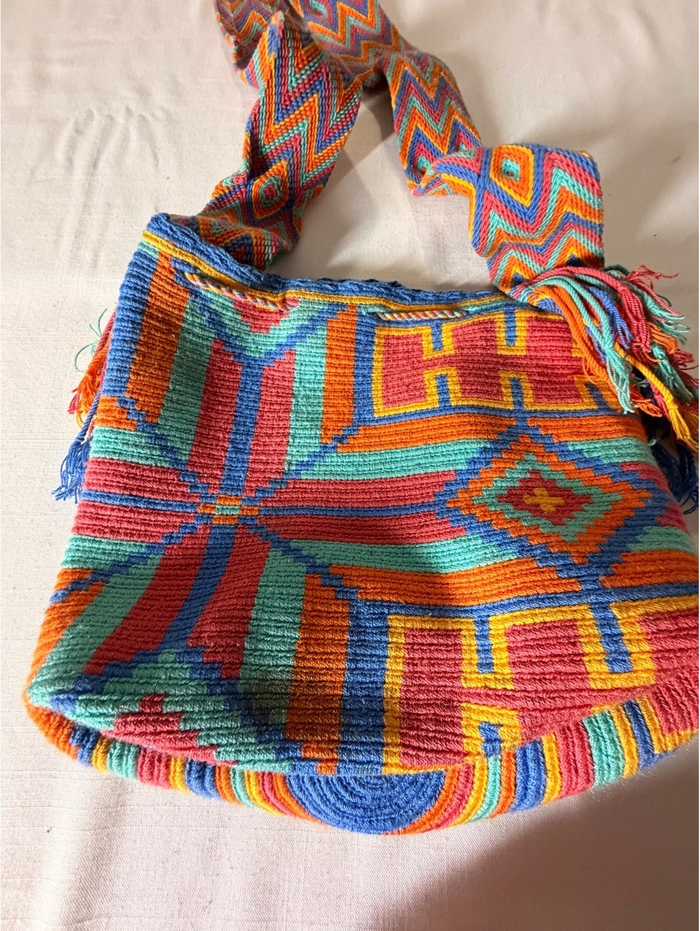 Colorful Handwoven Wayuu Mochila Bag with Geometric Patterns and Wide Strap